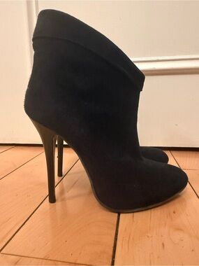 Giuseppe Zanotti Black Suede Stiletto Ankle Booties